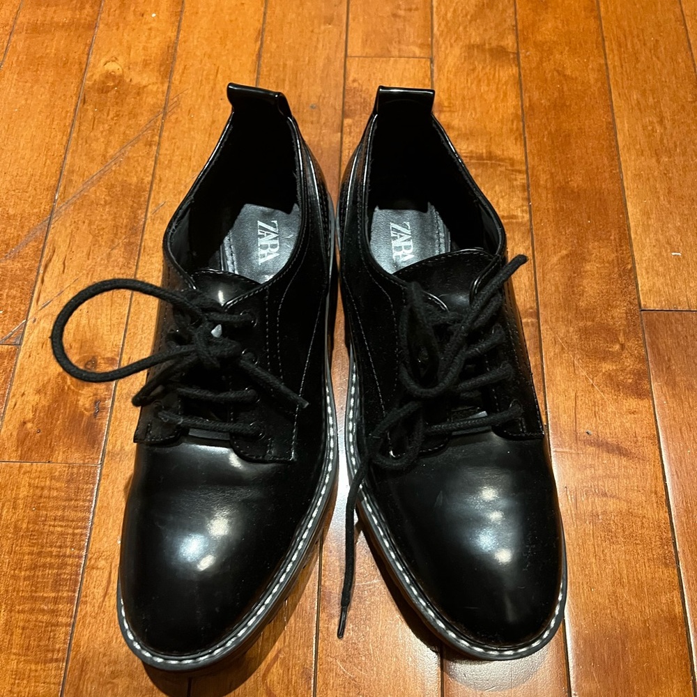 Zara leather loafers size 36